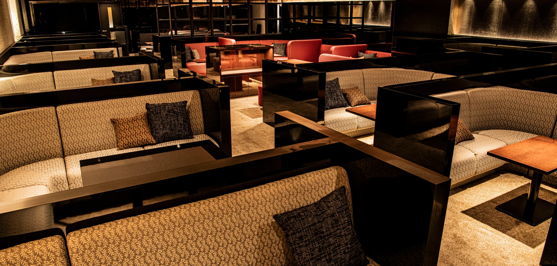 club dix the secondの店内